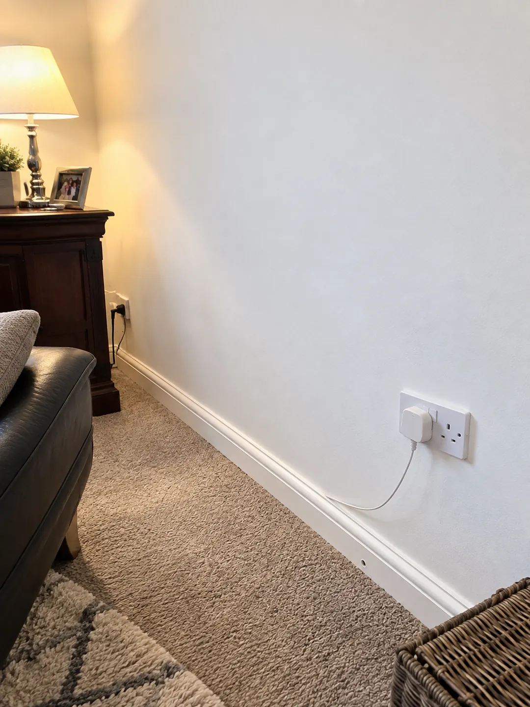 The same lounge wall after Proofterior fixed the damp, dry and freshly finished